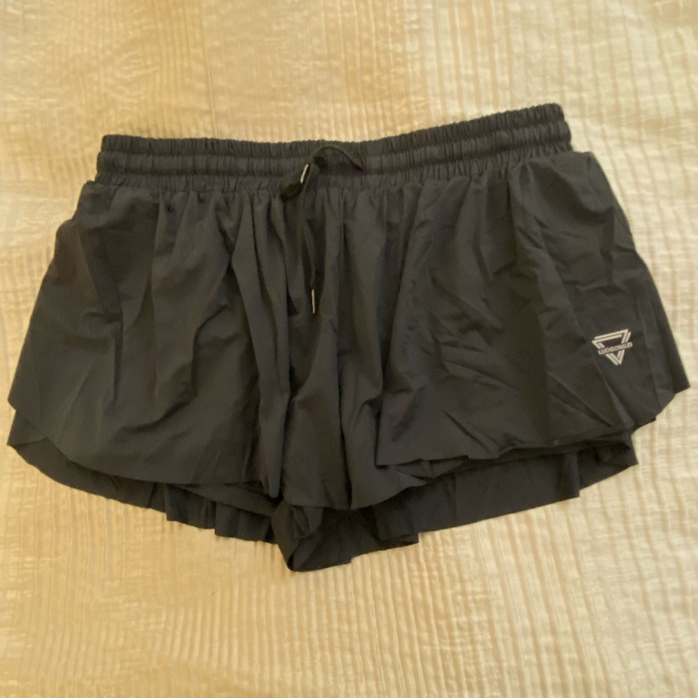 Luogongzi two in one black shorts. 2 XL